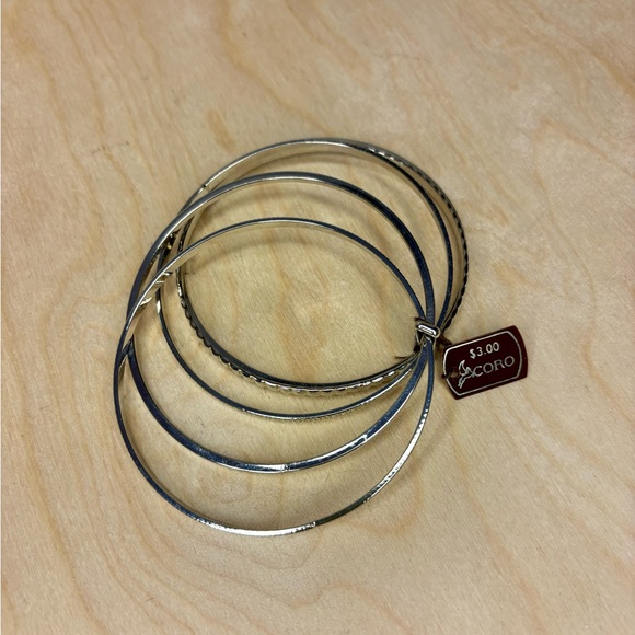 Vintage Coro Silver Toned Bangle Set NWT - Picture 3 of 10